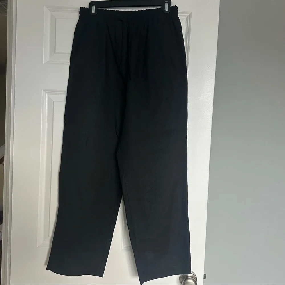 Banana Republic Linen Pull-on Black Wide Leg Ankle Pants. Size Small.